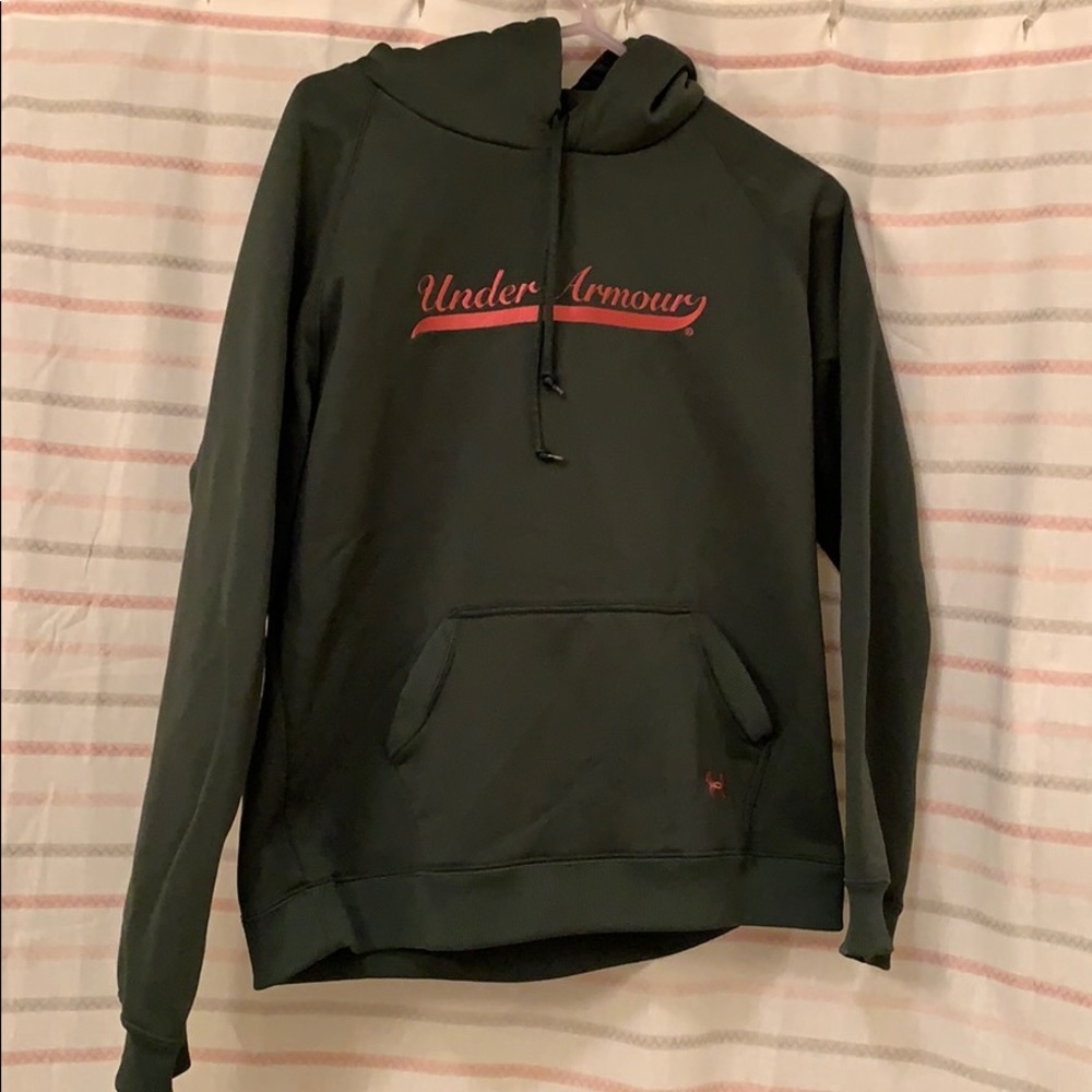 Under Armour Sweatshirt